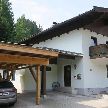 In Salzburgerland Near The Area Viehhofen